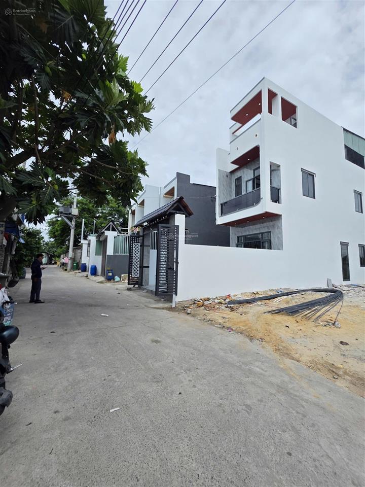 Bán nhà 1 trệt 1 lầu có sân thượng, dt 84,8m2 p. tân khánh tp.hcm. nhà 4pn giá 3,49 tỷ tl