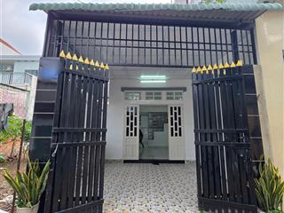 Giảm hơn 200tr cần bán nhanh nhà chợ xóm vắng dĩ an, bd cũ. dt 83,5m2 có 3pn, giá chỉ 4.280tỷ
