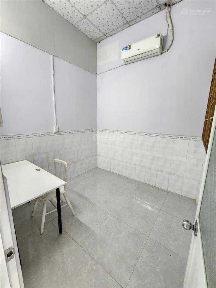Giảm 200tr bán nhanh nhà 68m2 kp hoà lân, thuận giao, thuận an cũ. nhà sạch đẹp 2pn giá chỉ 2,59 tỷ