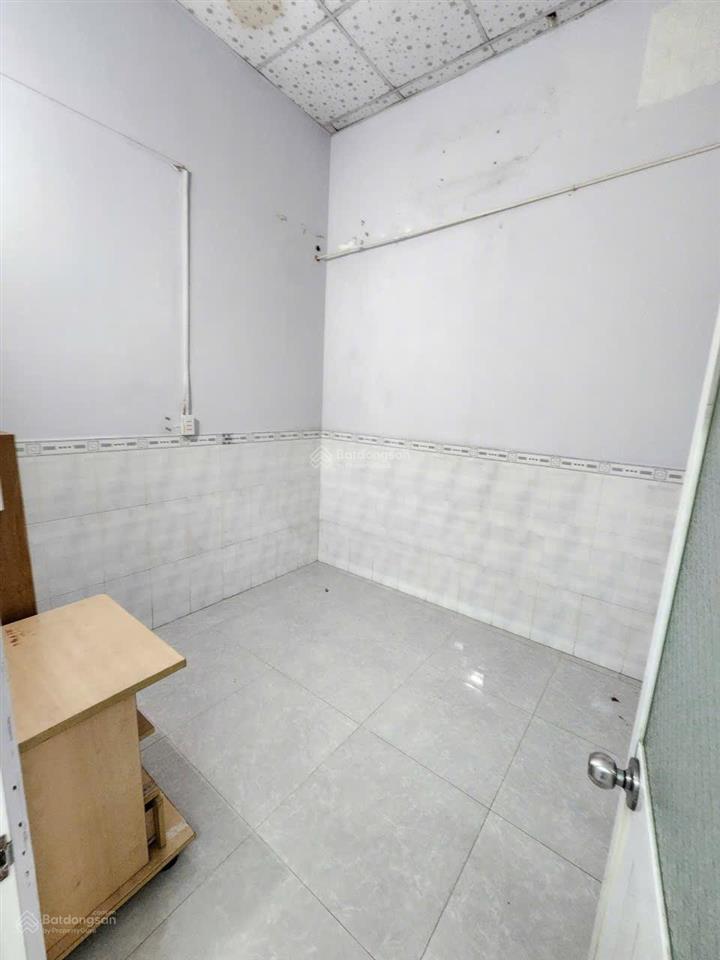 Giảm 200tr bán nhanh nhà 68m2 kp hoà lân, thuận giao, thuận an cũ. nhà sạch đẹp 2pn giá chỉ 2,59 tỷ