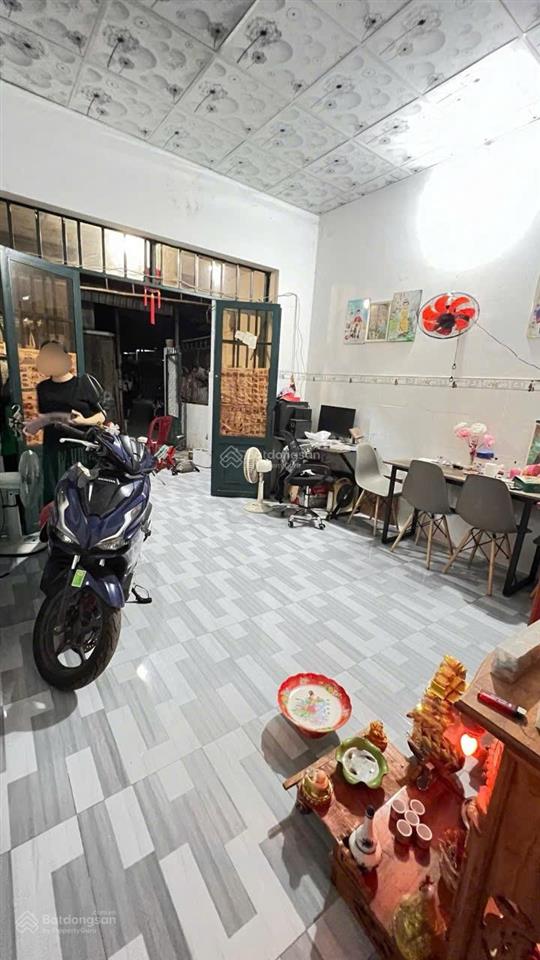 Giảm 250tr cần bán gấp nhà p. bình chuẩn, tp. thuận an cũ. dt 63m2 tiện ích đầy đủ, giá rất rẻ
