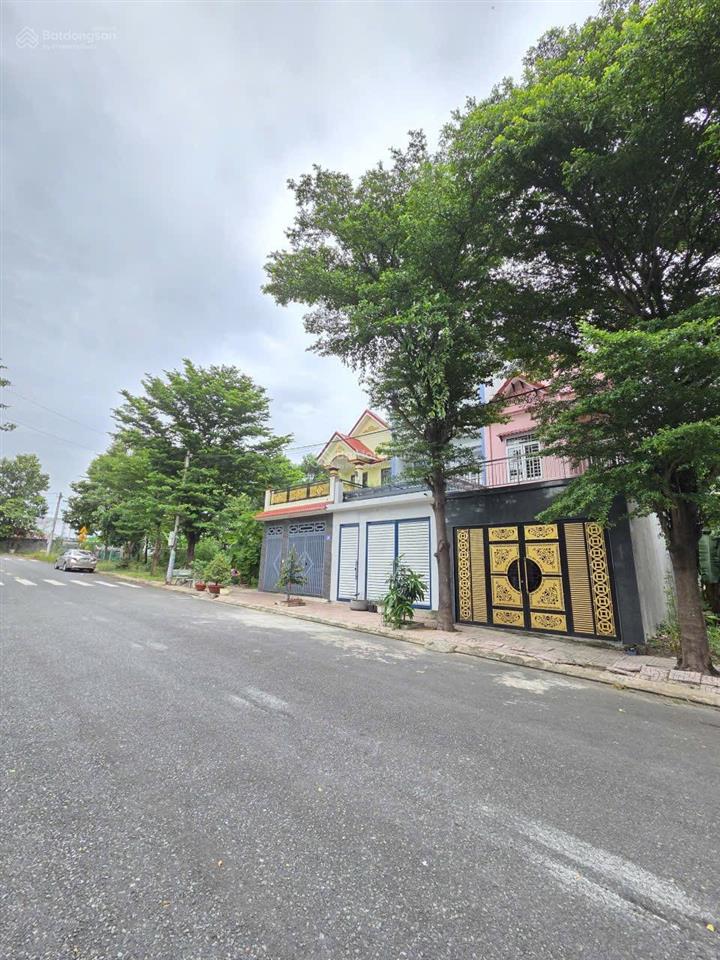 4,8 tỷ giảm còn 4,5tỷ bán nhanh nhà 1 trệt 1 lầu 3pn 100m2, p. tân bình dĩ an cũ, đường 16m. còn tl