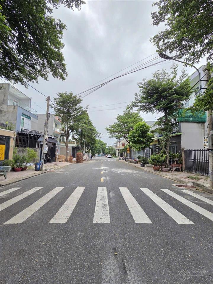 4,8 tỷ giảm còn 4,5tỷ bán nhanh nhà 1 trệt 1 lầu 3pn 100m2, p. tân bình dĩ an cũ, đường 16m. còn tl