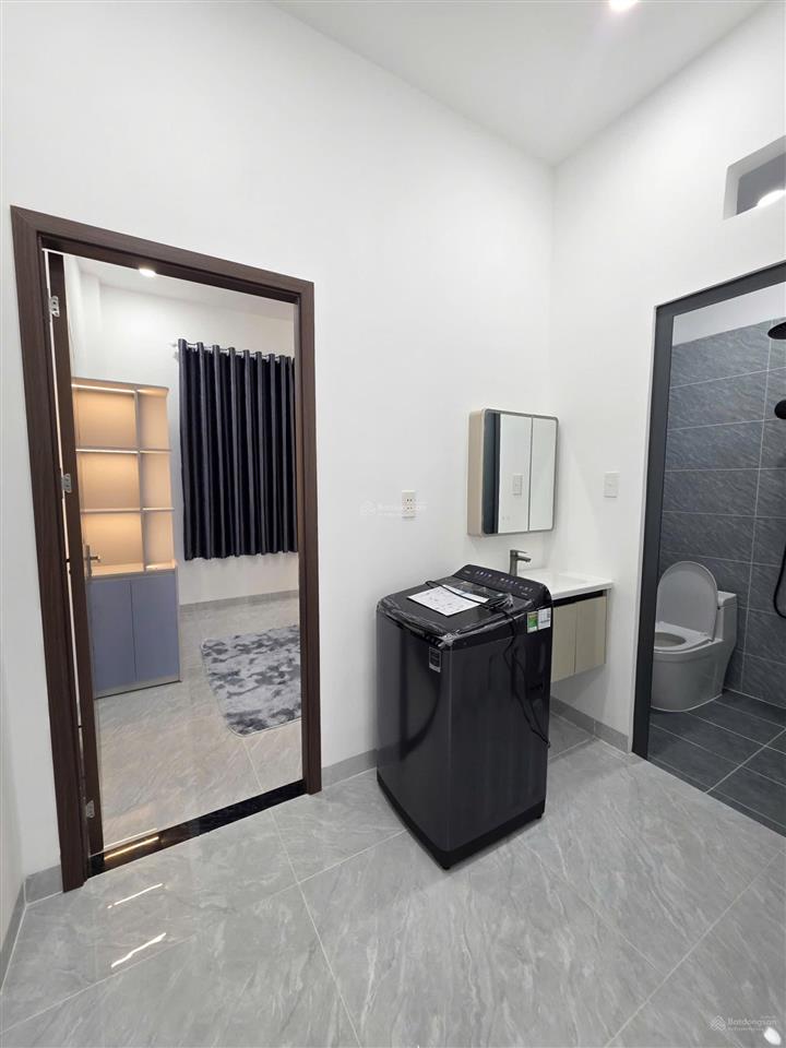 Bán nhà 1 trệt 2 lầu p. an phú tp. thuận an. nhà 4pn full nội thất, giá chỉ 4,99tỷ còn thương lượng