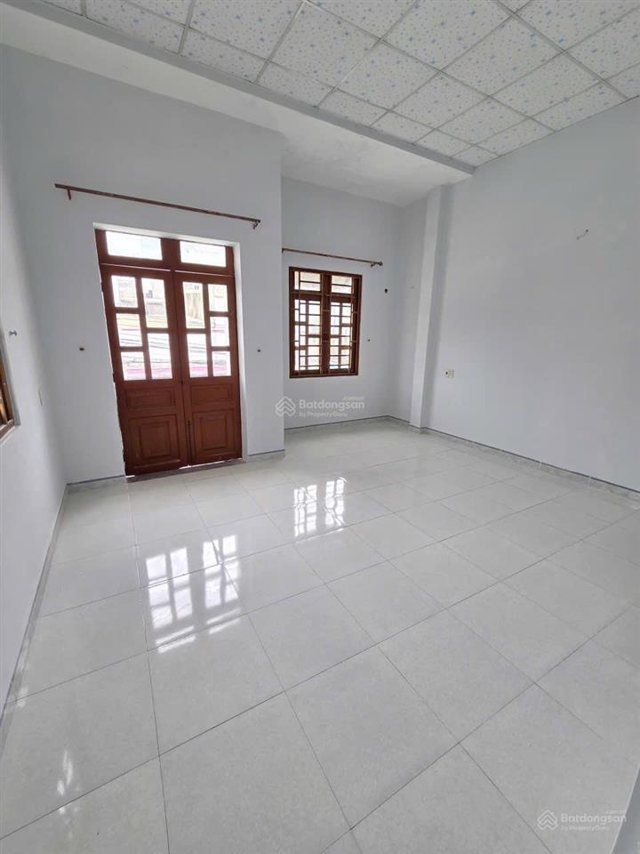 Bán nhà căn góc 2 mặt tiền đường nhựa, nhà 1 trệt 1 lầu p. an phú, tp. thuận an, giá chỉ 3,59tỷ tl