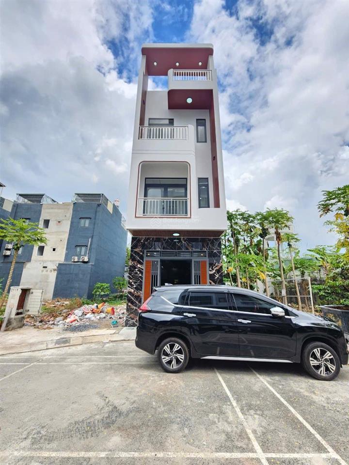 Bán nhà 1 trệt 2 lầu kdc thuận giao gần aeon thuận an, rẻ hơn nhà bên cạnh hơn 1 tỷ. 4,95 tỷ (tl)