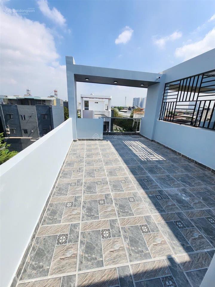 Bán nhà 1 trệt 2 lầu kdc lộc phát gần aeon thuận an, rẻ hơn nhà bên cạnh hơn 1 tỷ. 4,95 tỷ (tl)