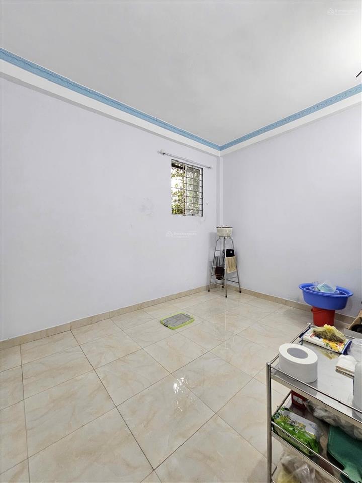 Bán nhà 1 trệt 1 lầu 99m2 gần go dĩ an. đường 8m thông 2 đầu, kinh doanh hoặc đặt văn phòng cty ok