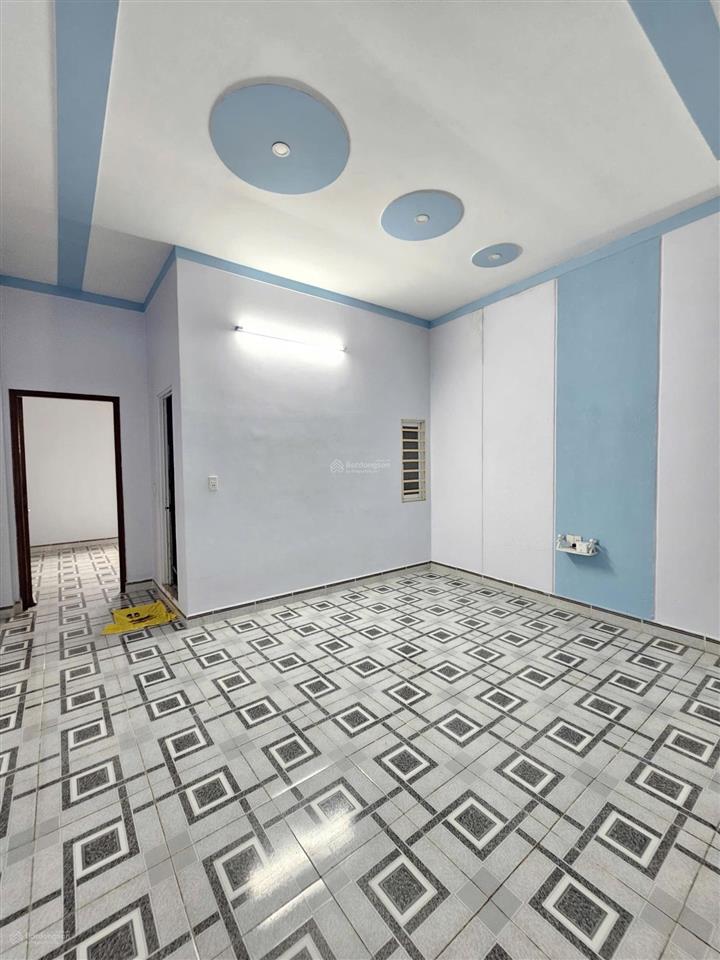 Bán nhà 1 trệt 1 lầu 99m2 gần go dĩ an. đường 8m thông 2 đầu, kinh doanh hoặc đặt văn phòng cty ok