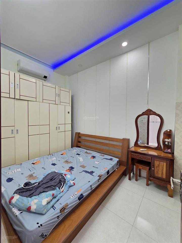 Căn này thực sự quá rẻ. bán nhà gần chợ đông hòa dt 101m2 (4x25m) đường ôtô. giá 4,99 tỷ (tl)