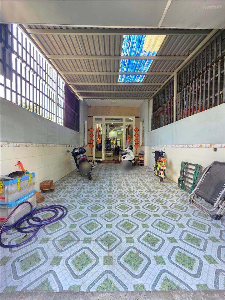 Căn này thực sự quá rẻ. bán nhà gần chợ đông hòa dt 101m2 (4x25m) đường ôtô. giá 4,99 tỷ (tl)