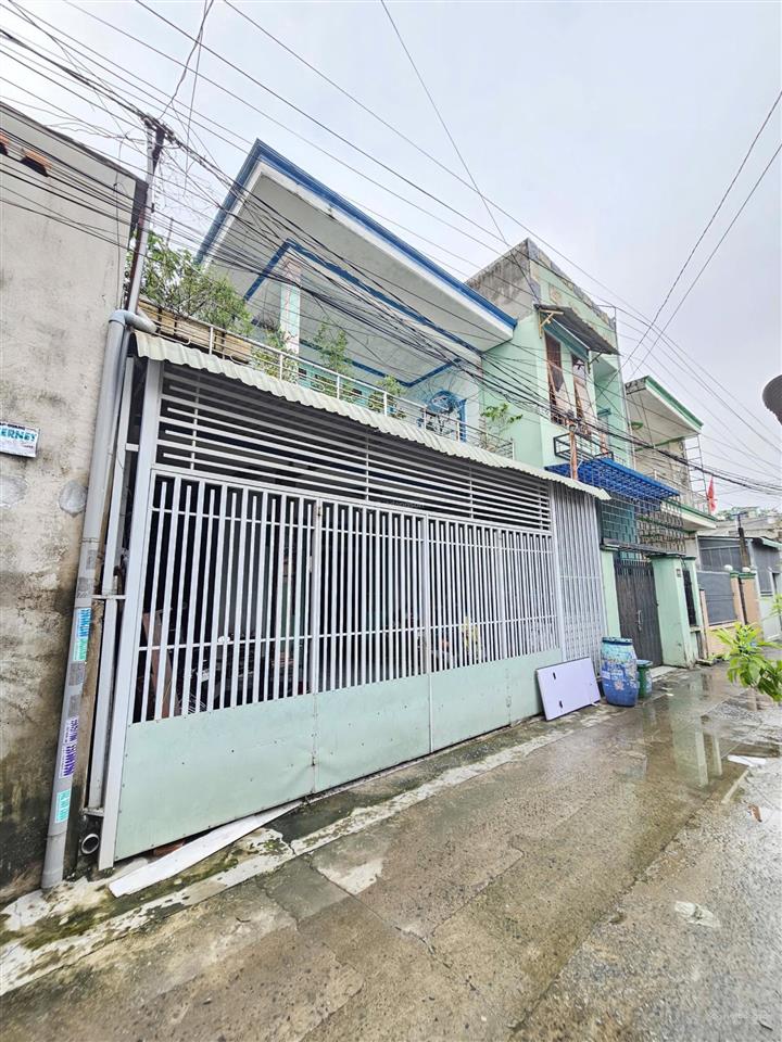 Bán nhà trung tâm tp. dĩ an, cách go dĩ an 500m, bề ngang 7,6m rất hiếm trong tầm giá 5tỷ190 (tl)