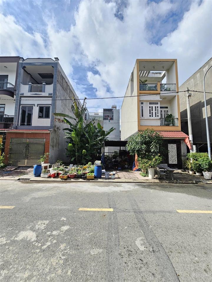 Bán rẻ lô đất kdc đối diện chung cư bcons solary tp. dĩ an. giá 3,33 tỷ (còn thương lượng)