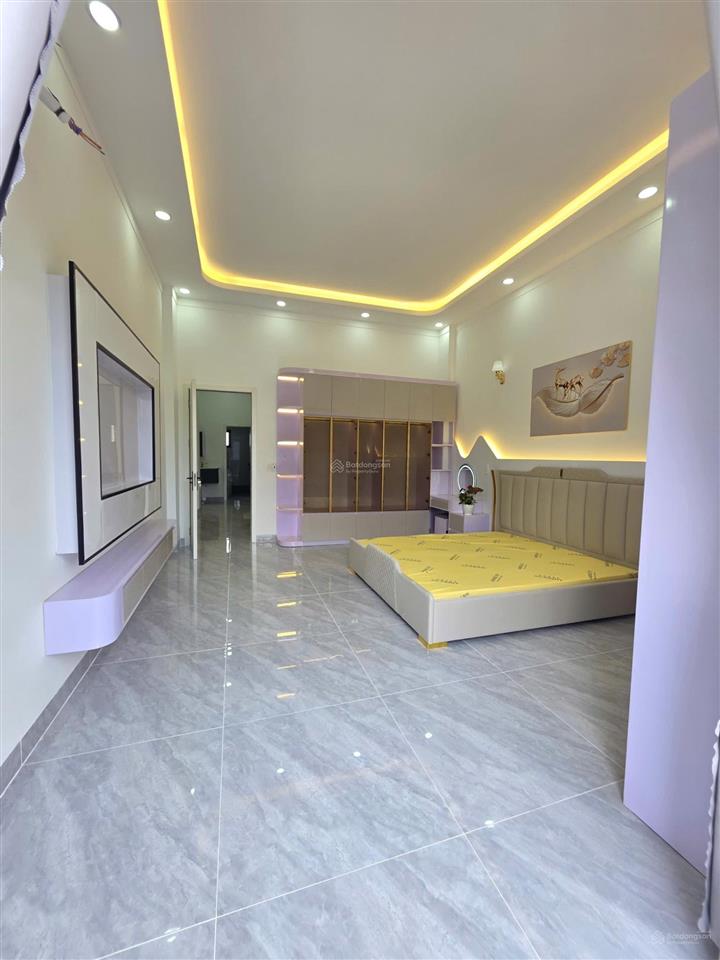 Bán nhà rẻ 1 trệt 2 lầu gần vòng xoay kim hằng. nhà mới 3pn giá cực tốt chỉ 3,18 tỷ (thương lượng)