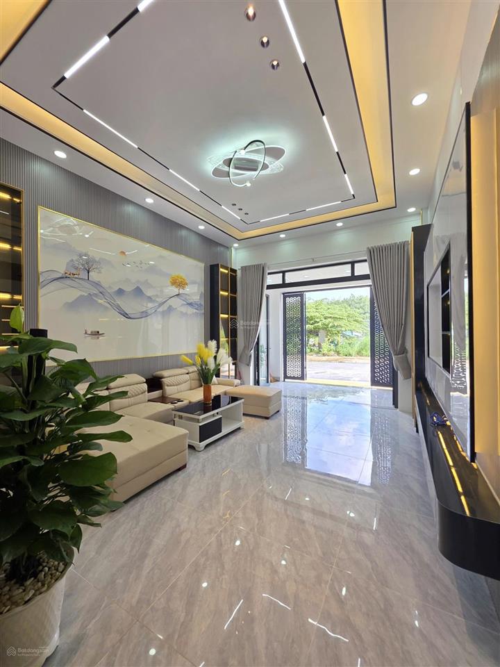 Bán nhà rẻ 1 trệt 2 lầu gần vòng xoay kim hằng. nhà mới 3pn giá cực tốt chỉ 3,18 tỷ (thương lượng)