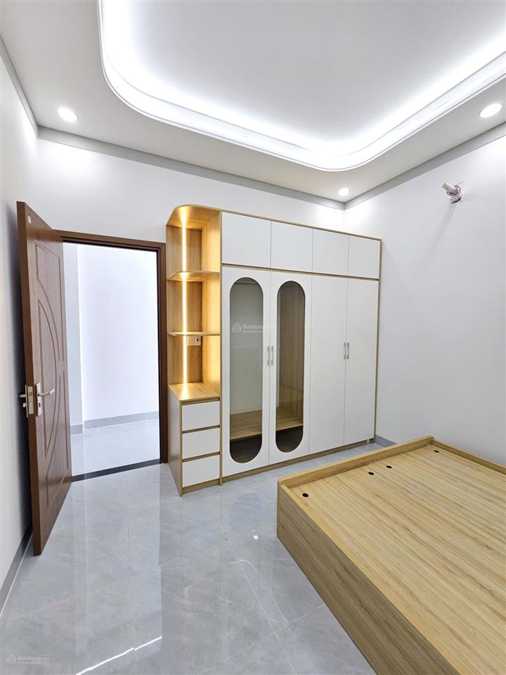 Bán nhà hoàn công 129,8m2 (5x26,4m) 1 trệt 1 lầu, gần ngã tư chiêu liêu tp. dĩ an. giá 5,79 tỷ (tl)