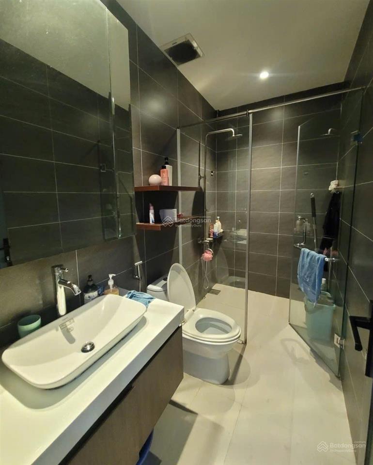 Bán nhà cấp 4 ngang 6m gần đường trần quang diệu tp.dĩ an. liền kề chung cư fenica. giá 3,99 tỷ tl.