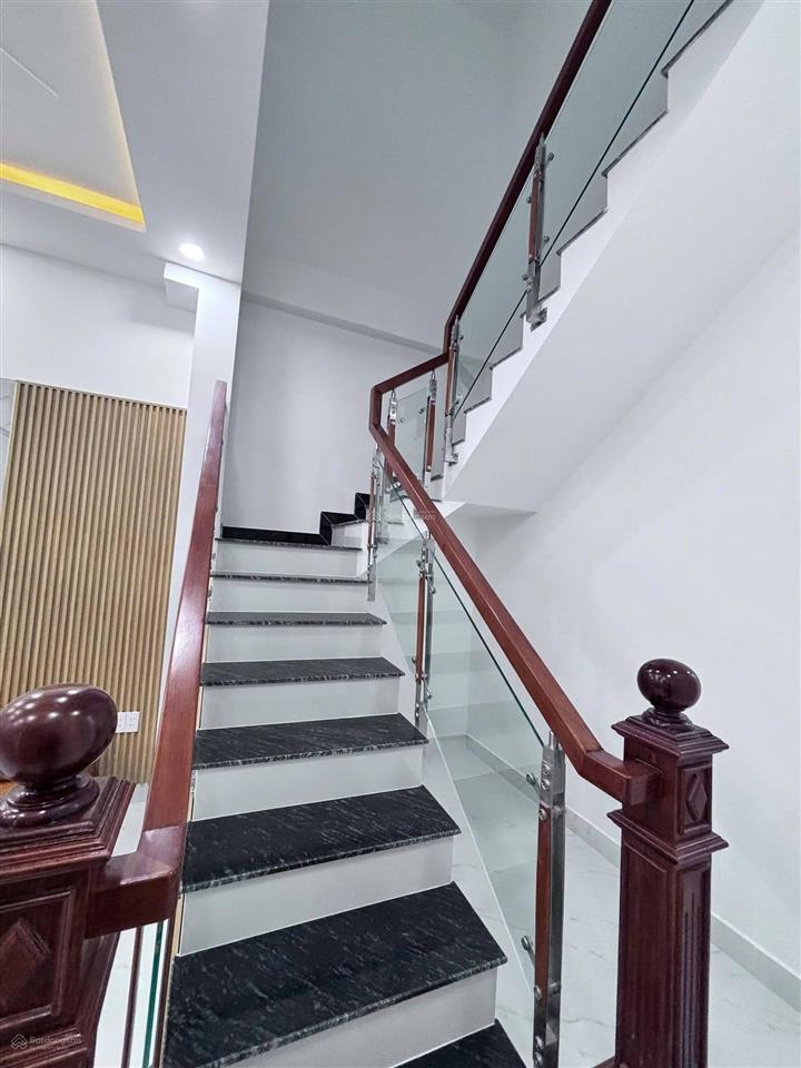 Nhà mới tinh tân xuân 1  hóc môn | 3pn, hướng đông nam, sổ hồng sẵn chỉ 4.5 tỷ