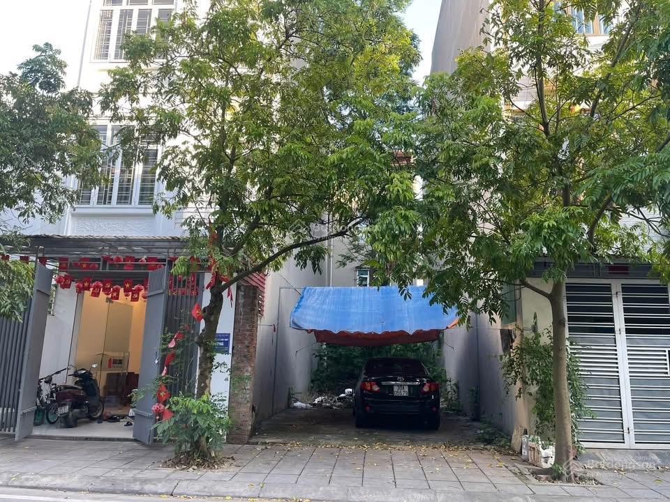 Chính chủ gửi bán lô đất 96m2 kđt hùng vương, phúc yên. diện tích 96m2, hướng bắc, sổ đỏ