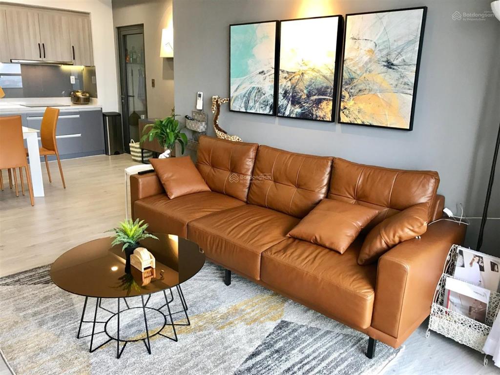 Bán căn shophouse carillon 3, 85m2, 1 triệt 1 lầu, đang cho thuê, giá 8.8 tỷ. 0936 571 ***