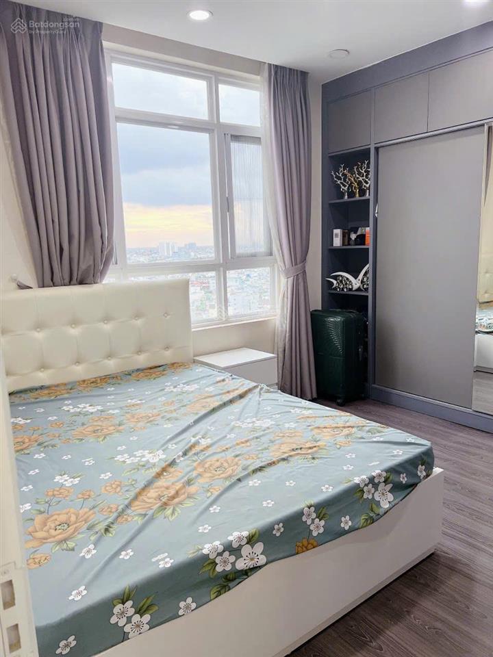 Cho thuê nhanh căn hộ him lam chợ lớn, 83m2, 2pn, 2wc, giá 10tr.  0936 571 ***(hồng)
