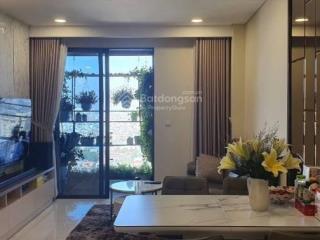 Cho thuê ch kingdom 101, q. 10, dt 78m2, 2pn, 2wc, giá 17tr.  0936 571 ***