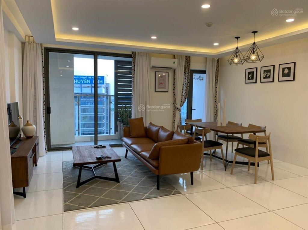 Cần bán căn hộ rivera park, 63m², 2pn, 1wc, giá 5 tỷ.  0936 571 ***(hồng)