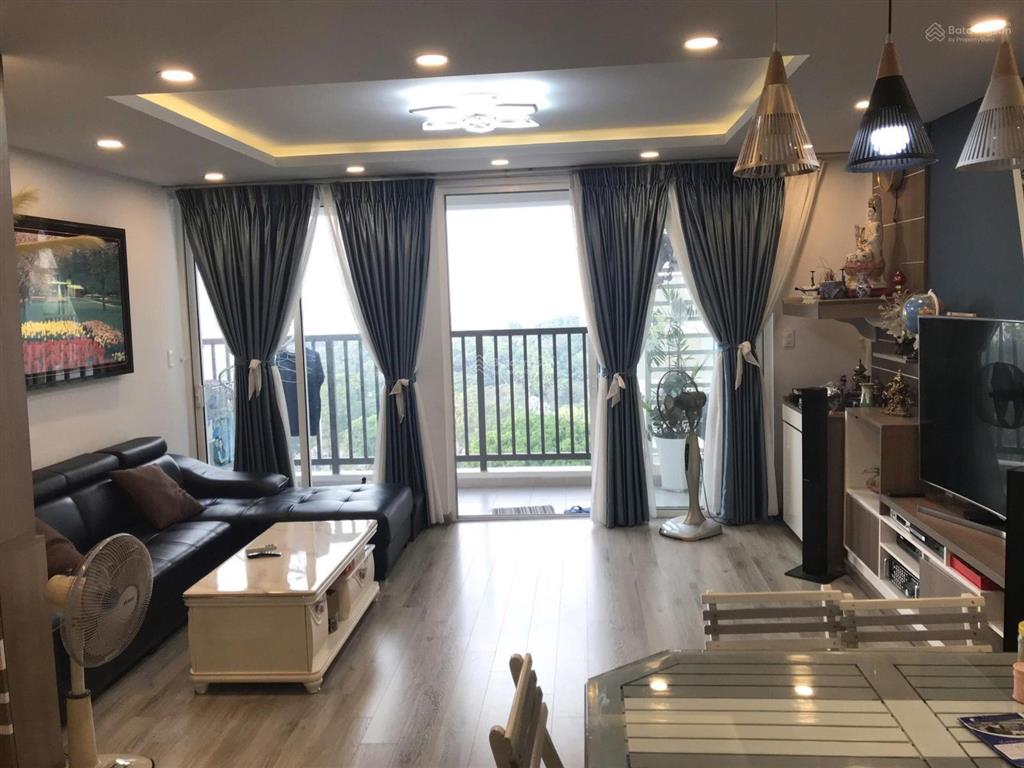 Cho thuê chcc sài gòn airport plaza, 125m2, 3pn, 2wc, giá 22tr. có slot ô,  0936 571 ***(hồng)