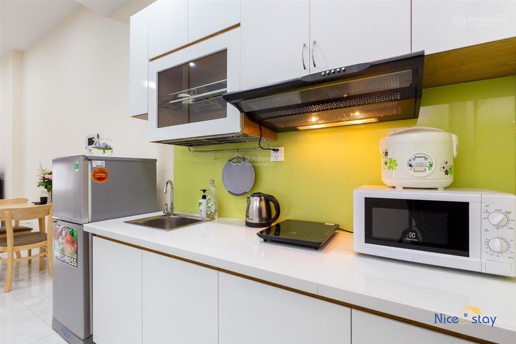 Chính chủ cho thuê nhanh ch charmington, officetel, full, giá 9tr, 0936 571 ***(hồng)
