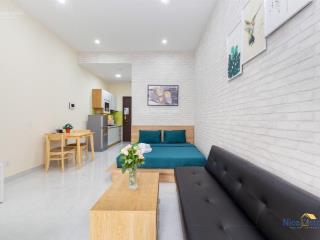 Chính chủ cho thuê nhanh ch charmington, officetel, full, giá 9tr, 0936 571 ***(hồng)