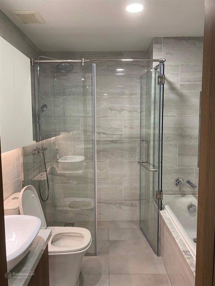 Cho thuê ch the prince, quận phú nhuận, 75m2, 2pn, 2wc, full, giá 18tr.  0936 571 ***(hồng)