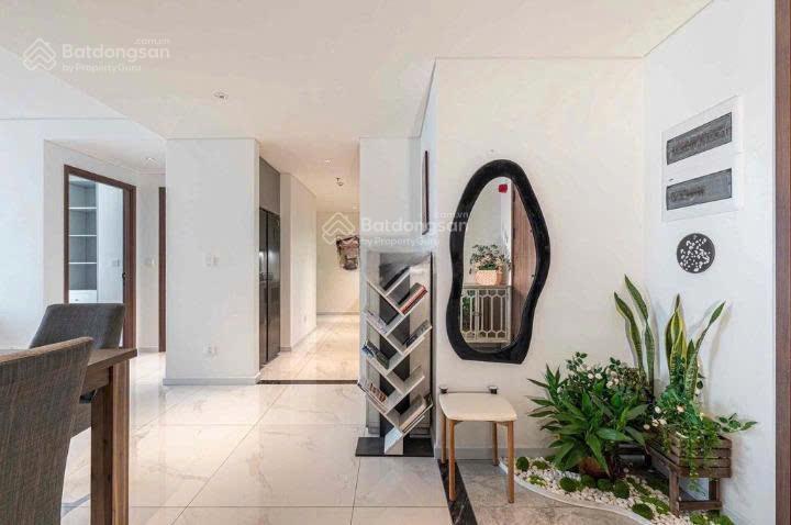 Cho thuê him lam chợ lớn, quận 6, 2pn, 2wc, giá 12 triệu.  0936 571 *** gặp hồng