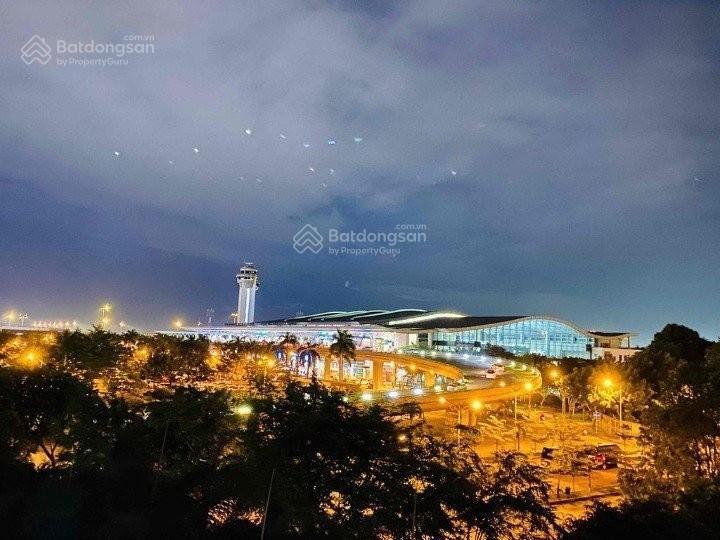 Bán chcc saigon airport plaza  có sổ, tân bình, 95m2, 2pn, 2wc, giá 6.9tỷ.  0936 571 *** hồng
