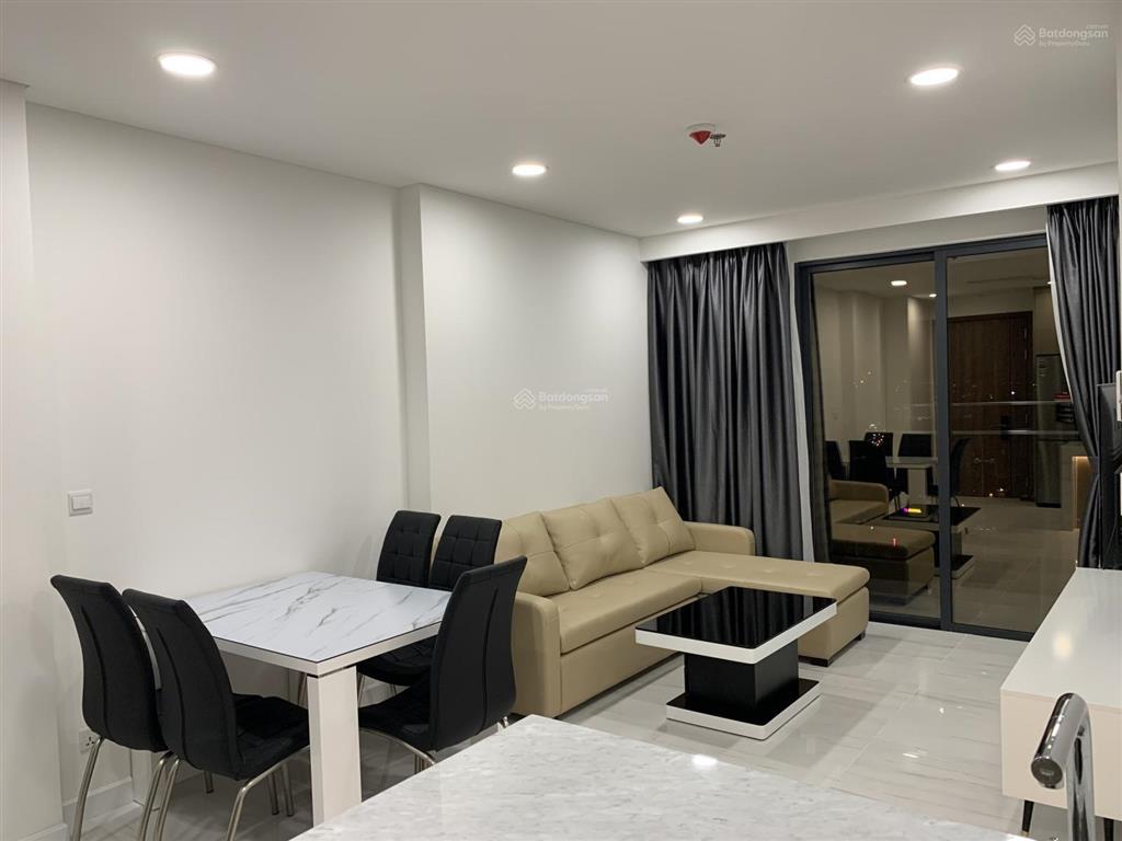 Cho thuê chcc sky center, 36m², officel, 1wc, giá 10tr, ở liền.  0936 571 ***(hồng)