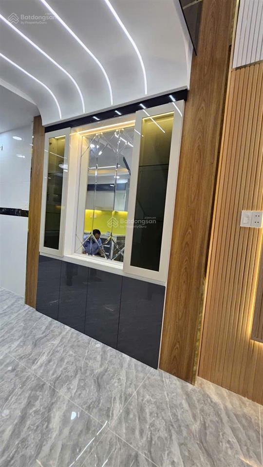 Nhà đúc 5 tấm, đường mã lò, 4x12,5. giáp lê văn quới.