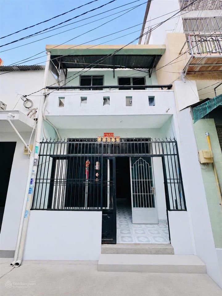 4x9m, nhà có 1 lầu, đường bình trị đông, giáp hương lộ 2