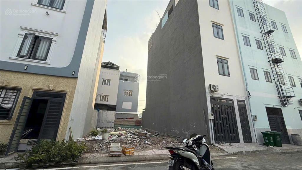 4x17m, cn 68m2 đất ở, hẻm 6m đường chiến lược, giáp tân hòa đông