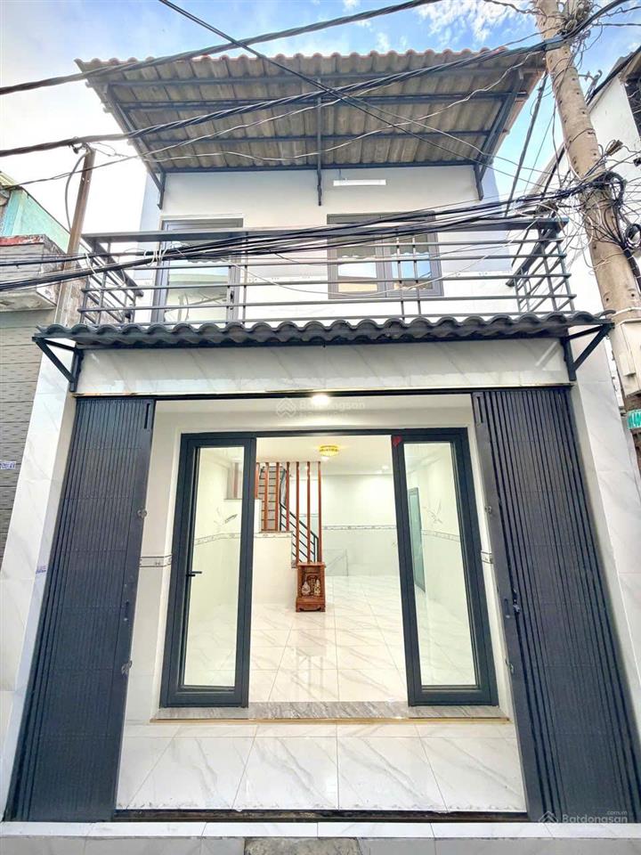 4x8, nhà có 1 lầu hẻm 206 lê văn quới, giáp hòa bình