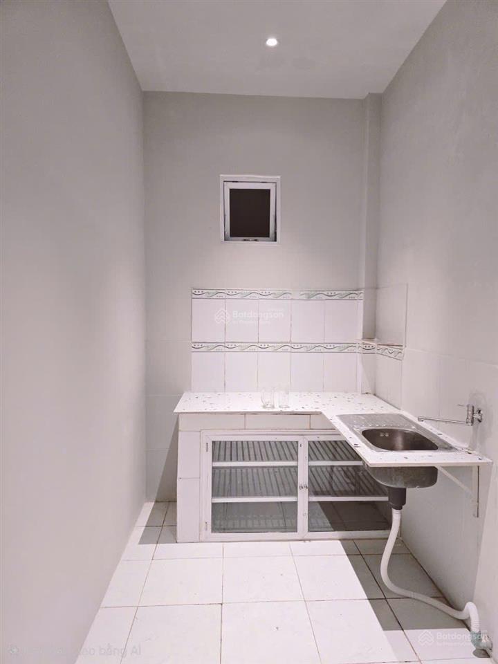 4,2x20, nhà mới vào ở liền đường hương lộ 2