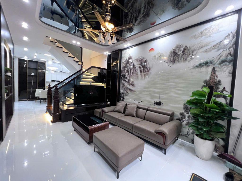 BÁN NHÀ PHÚC DIỄN – 39M² – Ô TÔ ĐỖ CỬA – 10M RA PHỐ CHÍNH – HAI THOÁNG TRƯỚC SAU – CHỈ 12,5 TỶ 