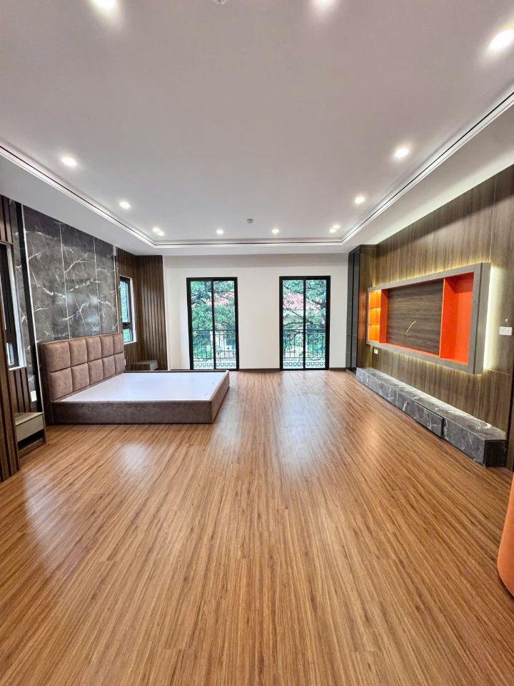BÁN NHÀ VĂN TRÌ – BẮC TỪ LIÊM – 35M² – 5 TẦNG – CHỈ 5,2 TỶ
