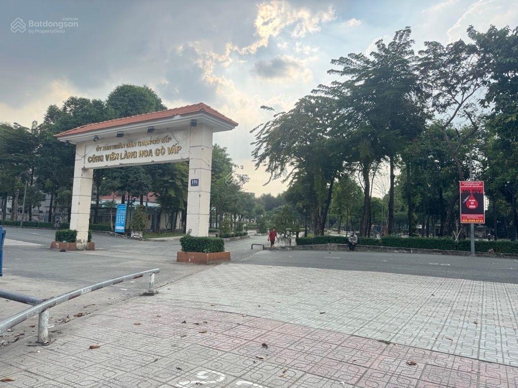 Mặt tiền kinh doanh ngay cạnh công viên làng hoa p8 gvđẹp ơ ngay60m24 tầng4pnchỉ 10,5 tỷ tl