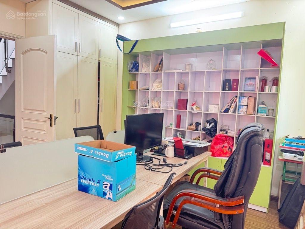 Mặt tiền kinh doanh ngay cạnh công viên làng hoa p8 gvđẹp ơ ngay60m24 tầng4pnchỉ 10,5 tỷ tl