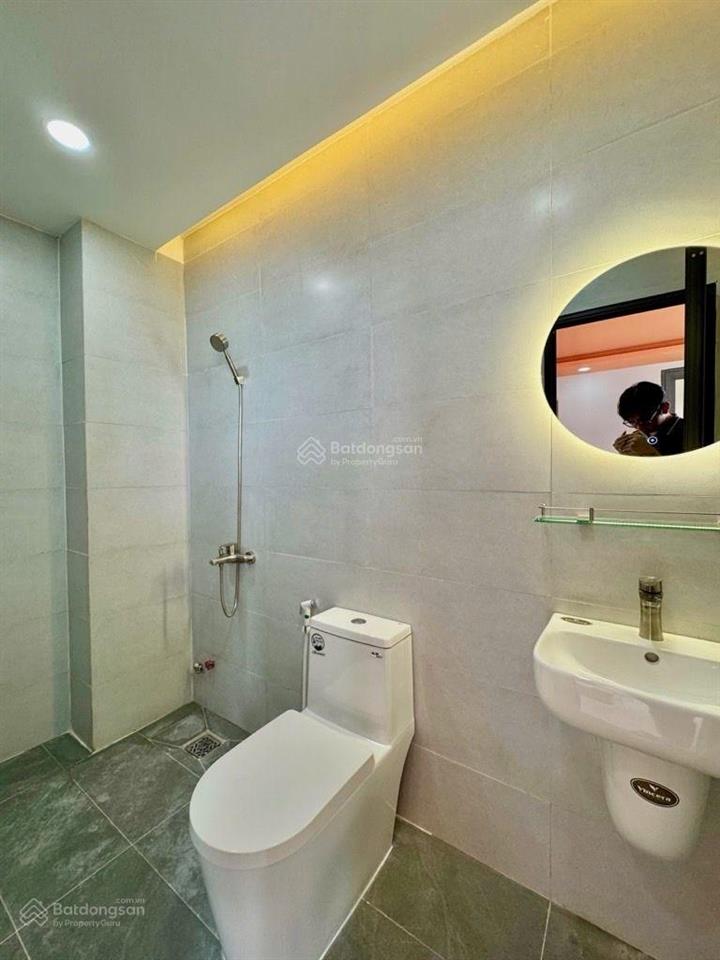 Bán chdv full nội thấthxhkhu phân lô65m25tầng8pn8wcgần phạm văn chiêu gvchỉ 8,15tỷ tl