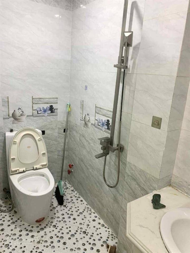 Hxhnhà đẹp61m2ngang gần 5m4tầng4pnquang trung p.thông tây hộichỉ 7tỷ2 tl