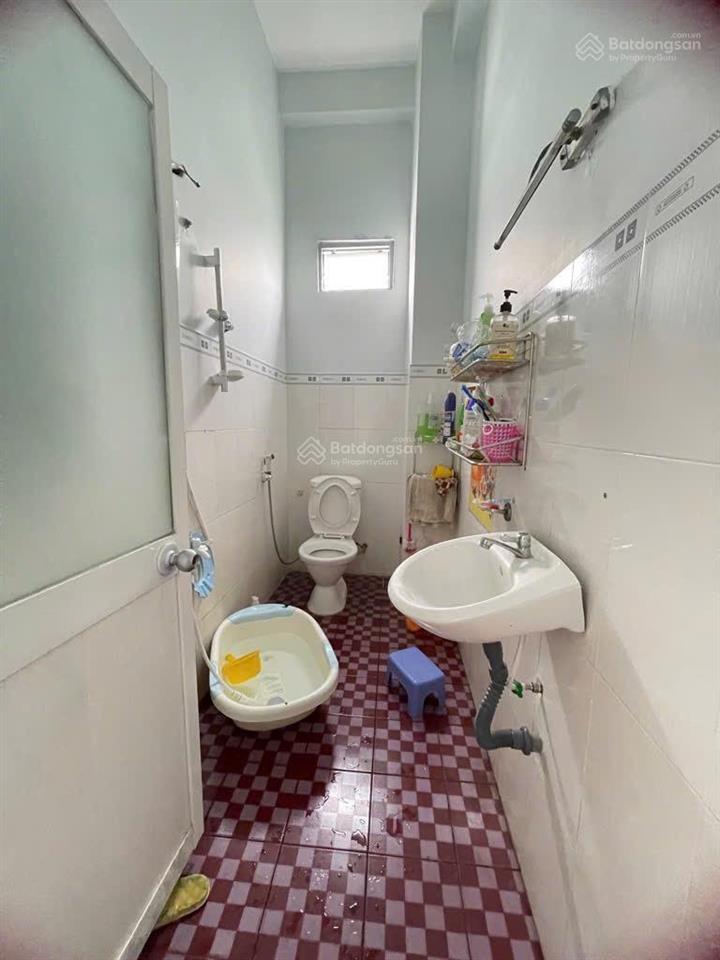 Hẻm xe hơi đậu cổng  gần emart phan huy ích p12 gv nhà đẹp 84m2 nở hậu 3 tầng 3pn  chỉ 6,25 tỷ tl