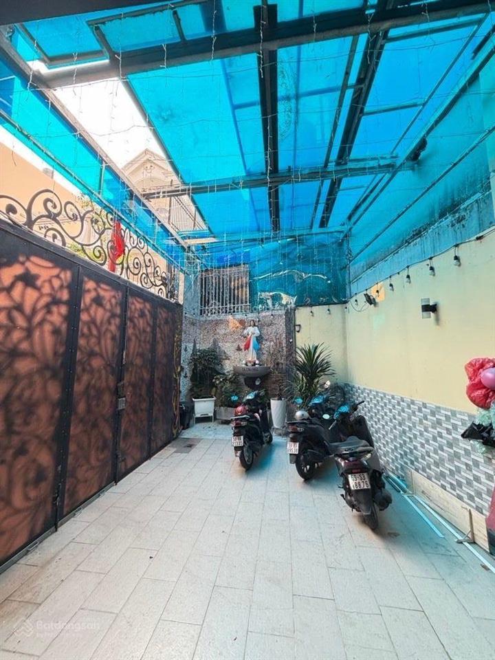 Hẻm oto vào nhàngay bv175gần sân baynhà đẹp100m25tầng5pnnguyễn kiệm p.3chỉ 12,3 tỷ tl