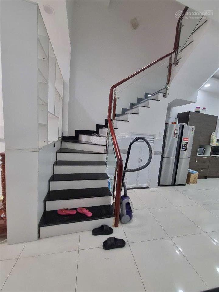 Hẻm xe hơi thông 10m vào nhàđẹp ở ngay66m23tầnglê đức thọ p15 gvtừ 7,5tỷ=giảm còn 6,5tỷ tl
