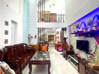 Ngay emart phan huy íchhxh vào nhàđẹp ở ngay63m23tầng3pnchỉ 8tỷ8 tl