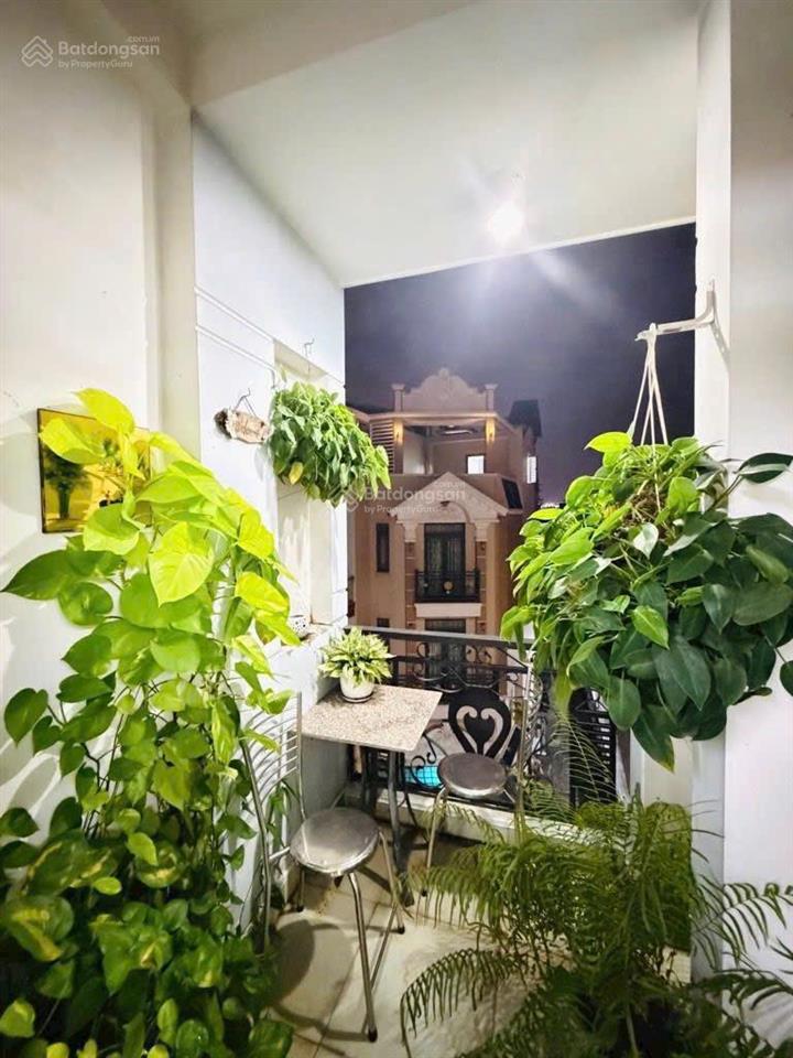 Hẻm xe hơi thông vào nhàgần emart 2nhà đẹp68m24tầng4pnbùi quang là p12 gvchỉ 7,98 tỷ tl